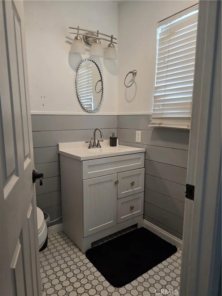Restroom 1