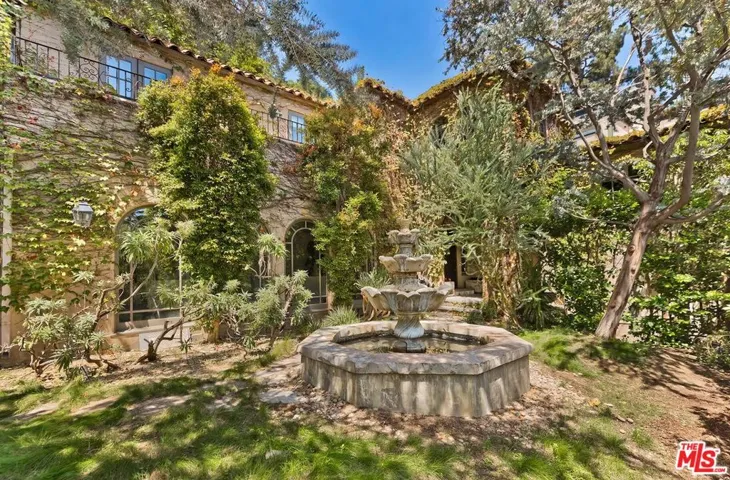 3300 N Knoll Drive, Los Angeles, California 90068 — photo 5