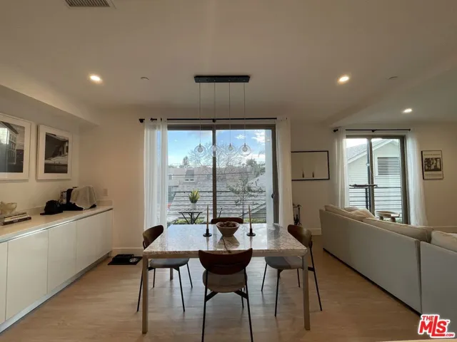 1206 N Sycamore Avenue 1, Los Angeles, California 90038 — photo 5