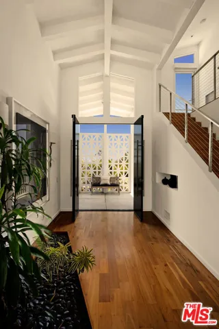2110 Westridge Road, Los Angeles, California 90049 — photo 5