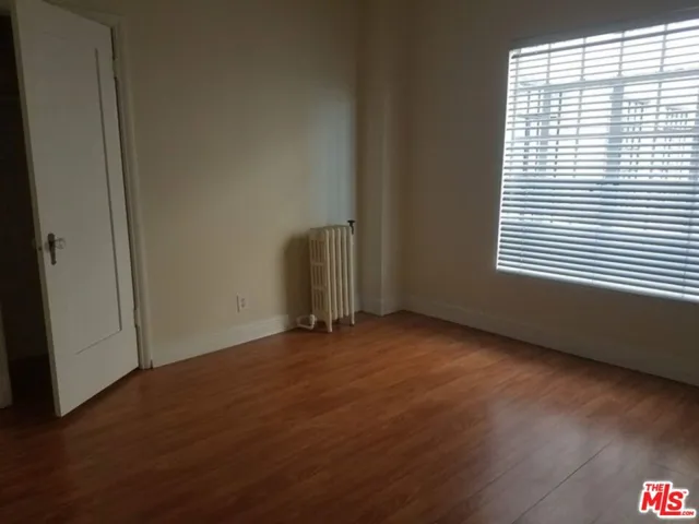 570 N Rossmore Avenue 105, Los Angeles, California 90004 — photo 4