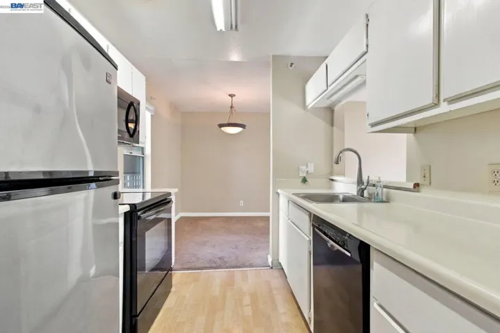 713 Canonbury Way 398, Hayward, California 94544 — photo 5