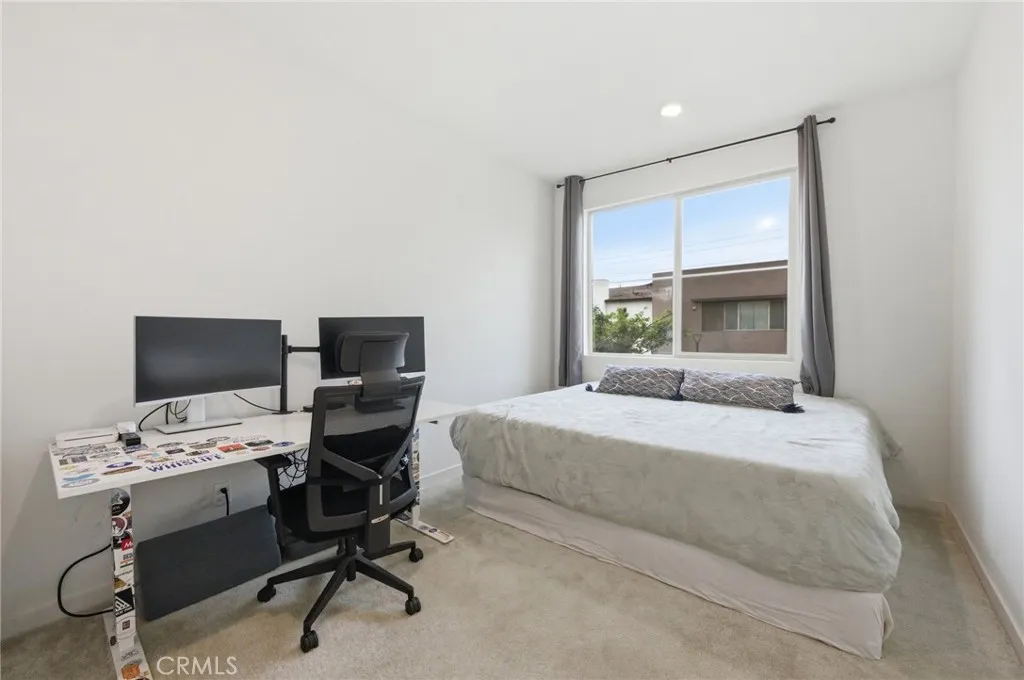 2nd Bedroom 2nd Bedroom