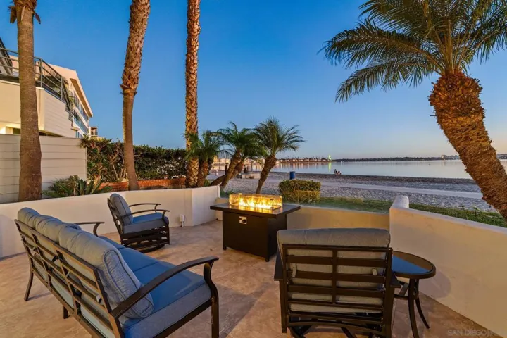 1177 Pacific Beach Drive #a, San Diego, California 92109 — photo 5