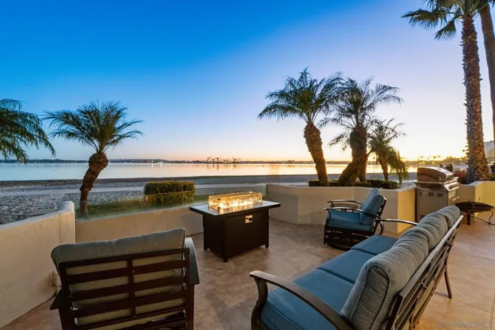 1177 Pacific Beach Drive #a, San Diego, California 92109 — photo 4