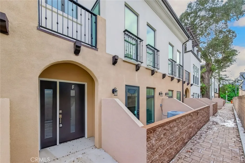 306 San Marcos #F