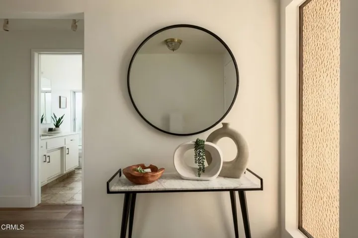 550 Marie Avenue, Los Angeles, California 90042 — photo 4