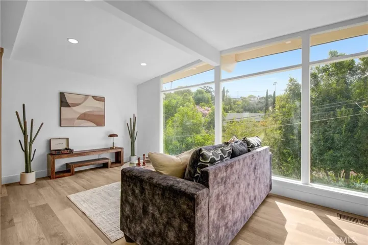 2677 Saxon, Los Angeles, California 90065 — photo 5