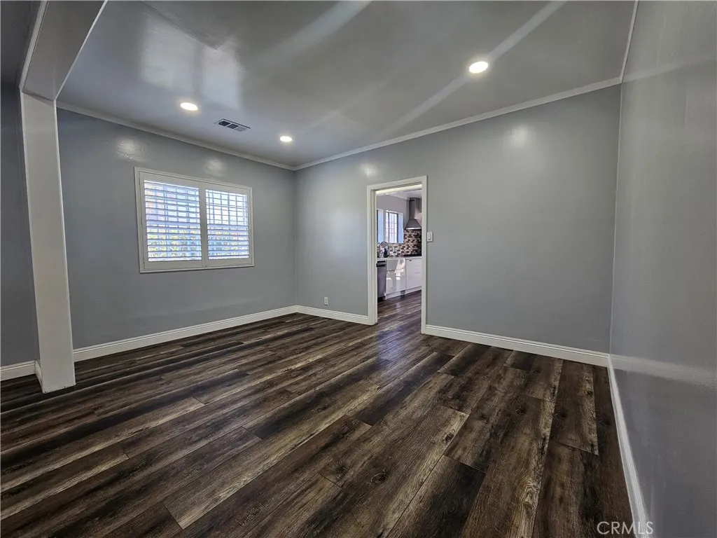 gallery-image 3