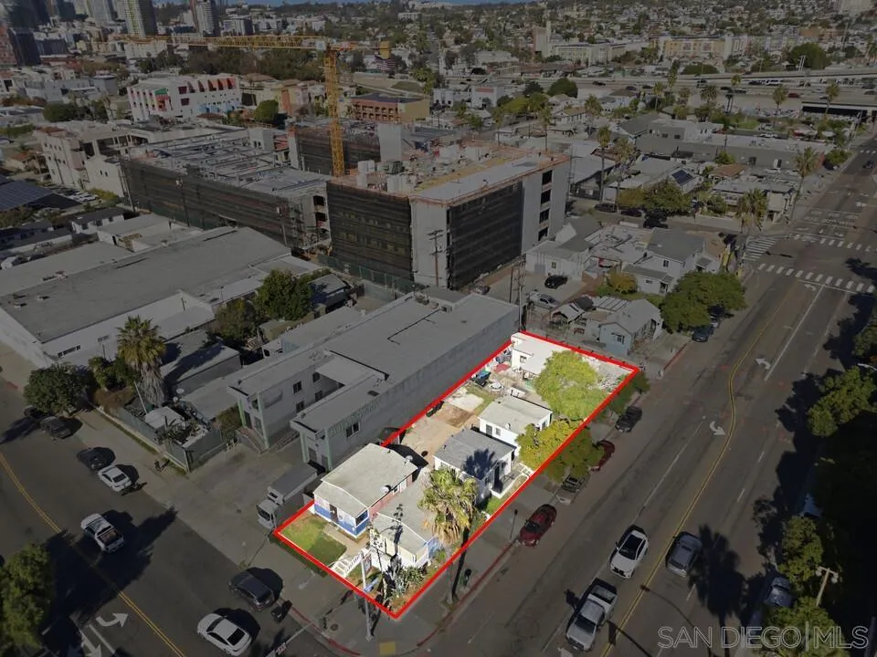 1028 Cesar E Chavez Pkwy