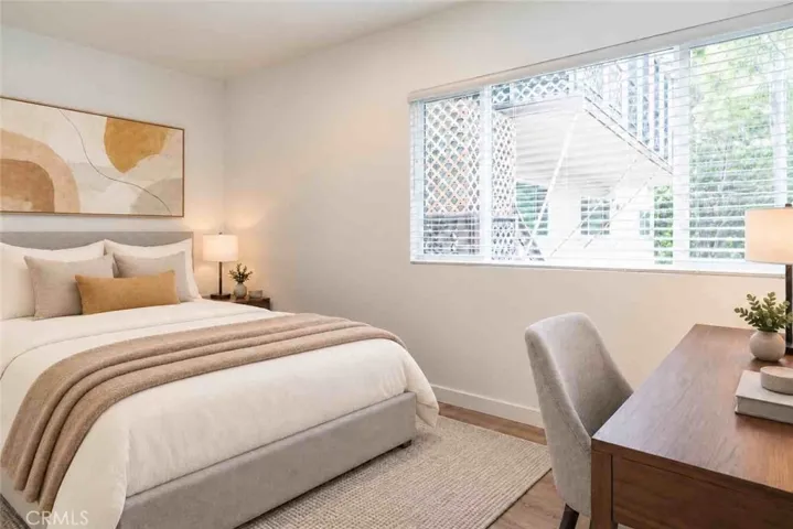 3303 Primera Avenue 3305, Los Angeles, California 90068 — photo 5