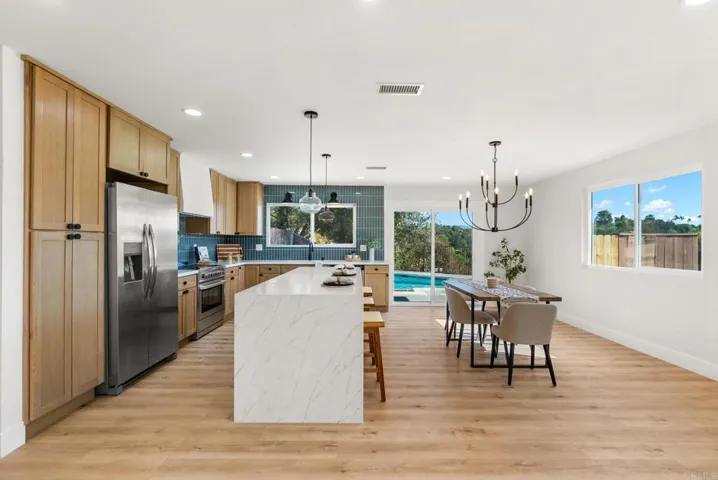 10236 Lake Meadow Lane, Escondido, California 92026 — photo 5