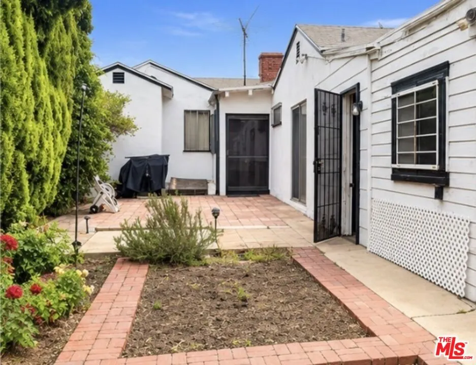 2963 Kelton Avenue, Los Angeles, California 90064 — photo 4