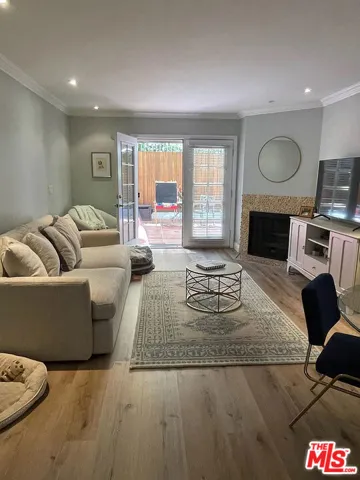 11630 Chenault Street, Los Angeles, California 90049 — photo 4