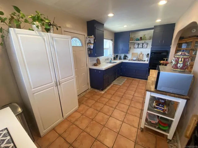 5494 Via Carancho, San Diego, California 92111 — photo 5