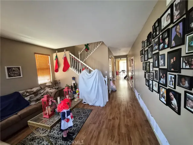 13773 Starshine, Victorville, California 92392 — photo 4