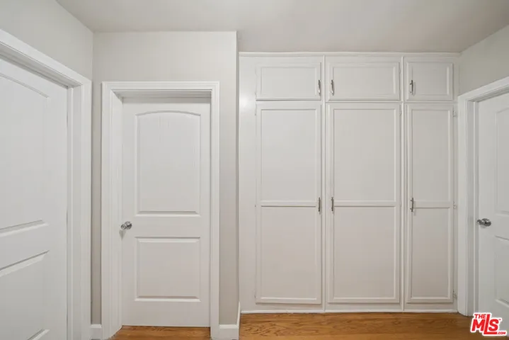 3644 Carmona Avenue 7, Los Angeles, California 90016 — photo 5