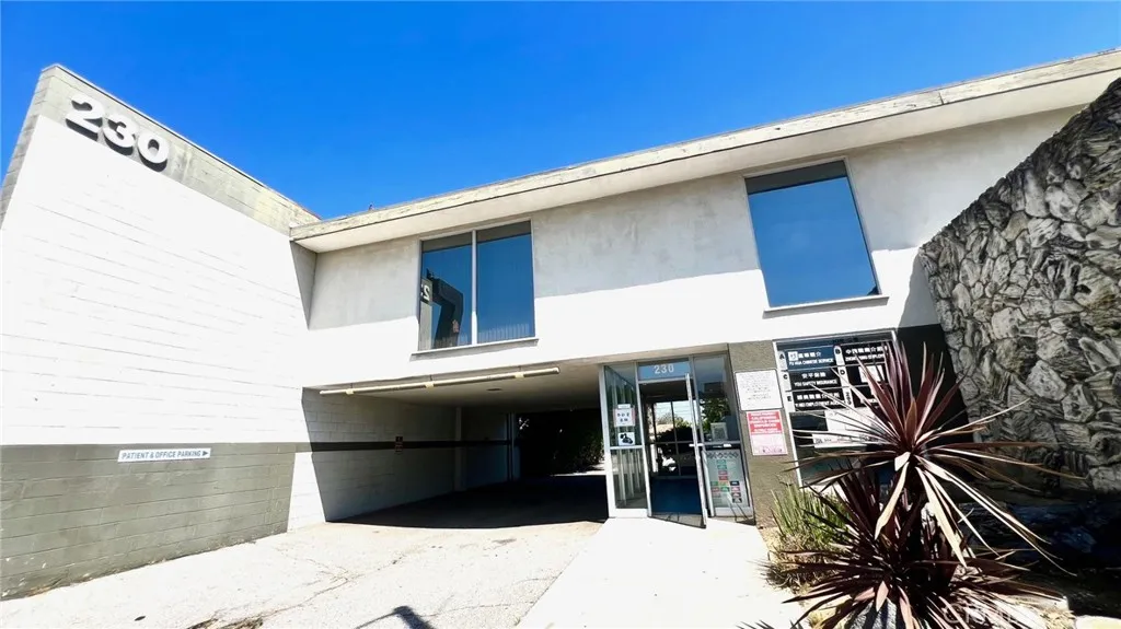 230 S Garfield Ave #101