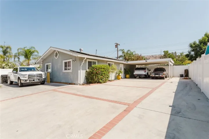 11900 Cometa Avenue, Pacoima, California 91331 — photo 4