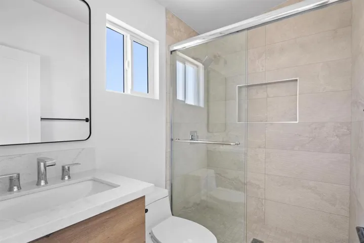 2139 Balboa Ave, San Diego, California 92109 — photo 5