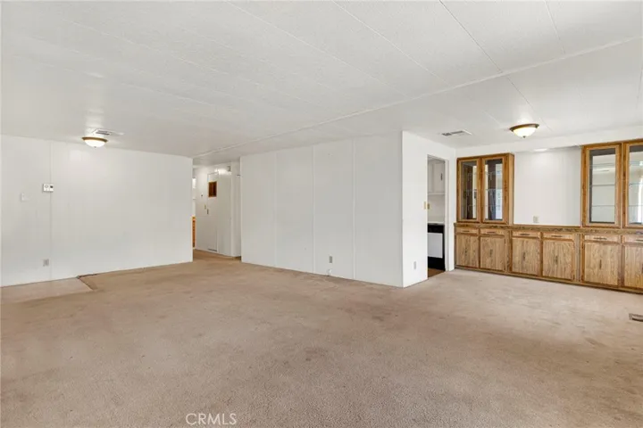 15252 Seneca Road 189, Victorville, California 92392 — photo 5