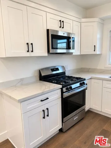 5806 La Mirada Avenue 7, Los Angeles, California 90038 — photo 5