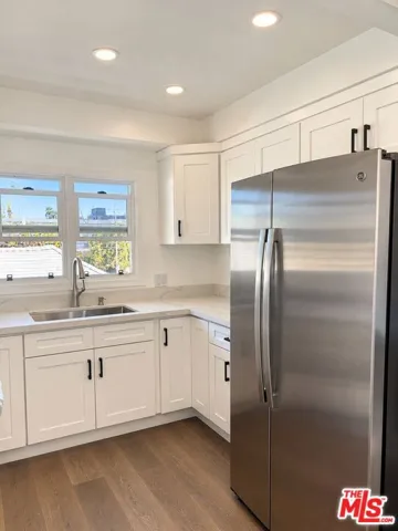 5806 La Mirada Avenue 7, Los Angeles, California 90038 — photo 4