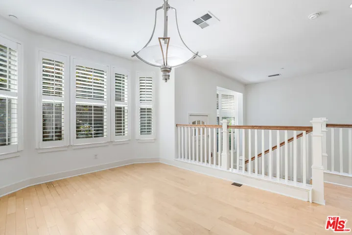 5800 Seawalk Drive 7, Los Angeles, California 90094 — photo 4