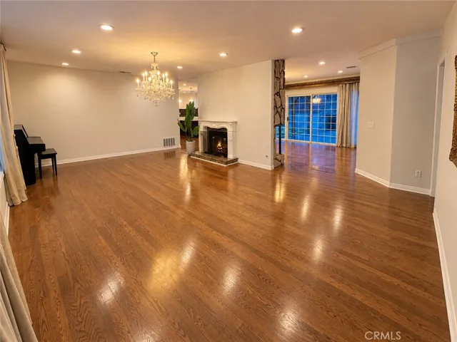 1331 Beaudry, Glendale, California 91208 — photo 4