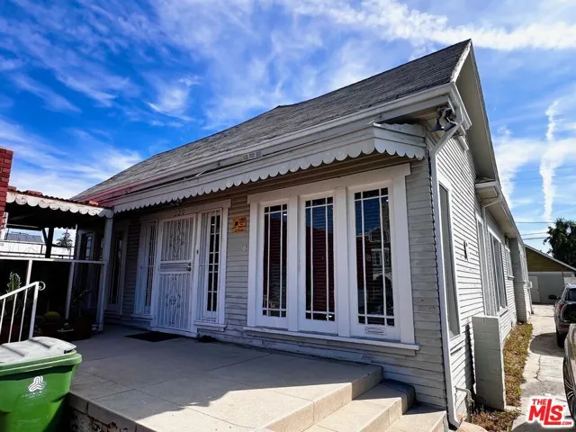 220 N Oxford Avenue, Los Angeles, California 90004 — photo 4