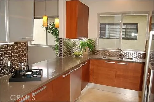 1316 Amherst 201, Los Angeles, California 90025 — photo 5