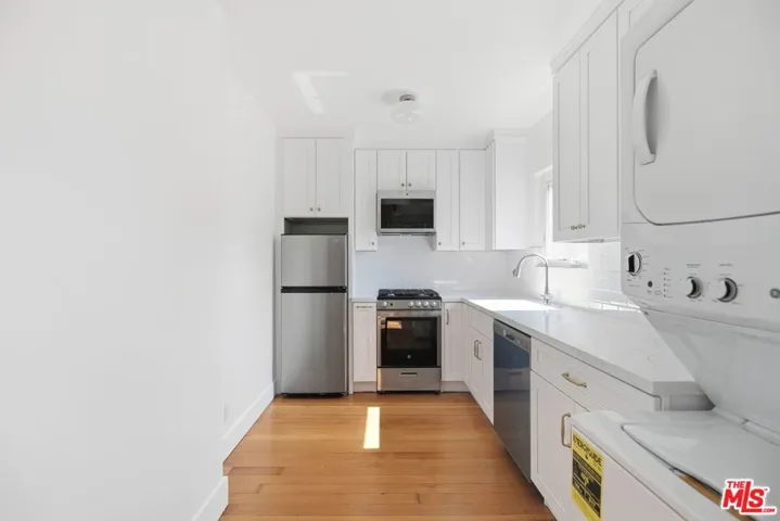 215 N Avenue 49, Los Angeles, California 90042 — photo 5