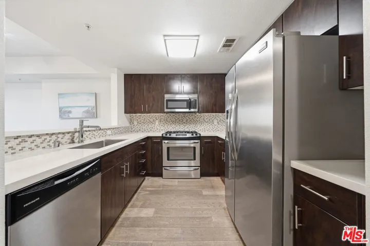 436 S Virgil Avenue 308, Los Angeles, California 90020 — photo 4