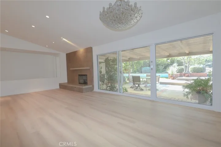 22458 Calipatria Drive, Calabasas, California 91302 — photo 4