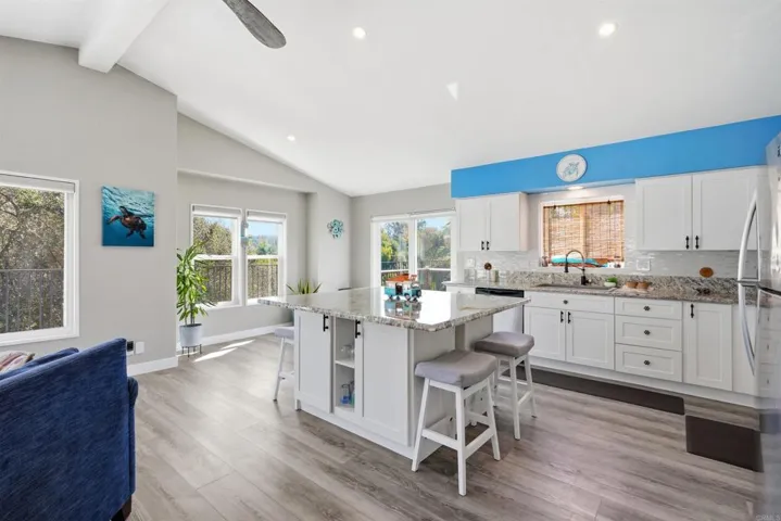 2326 Azure Lane, Vista, California 92081 — photo 5