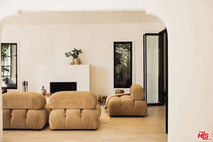 517 N Sweetzer Avenue, West Hollywood, California 90048 — photo 5
