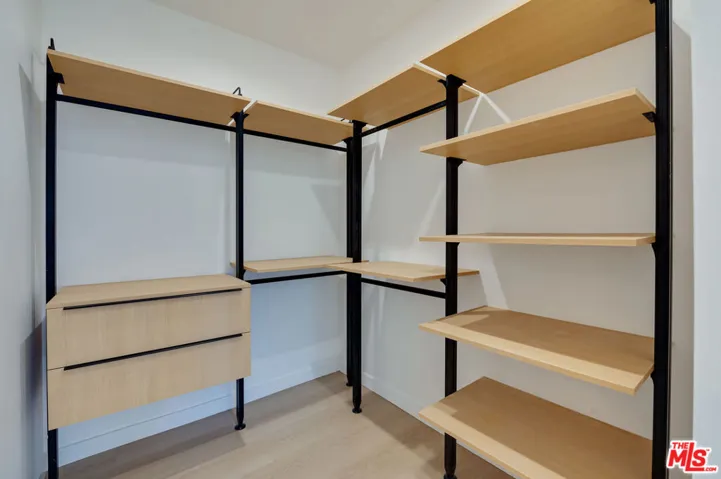 1223 Havenhurst Drive 2, West Hollywood, California 90046 — photo 5