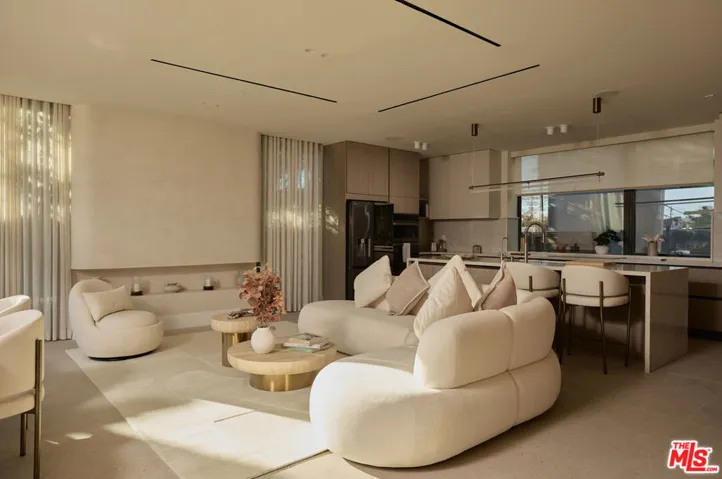 849 N Detroit Street D, Los Angeles, California 90046 — photo 4