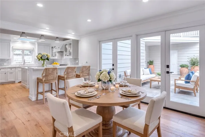 Dining Room Virtually Staged