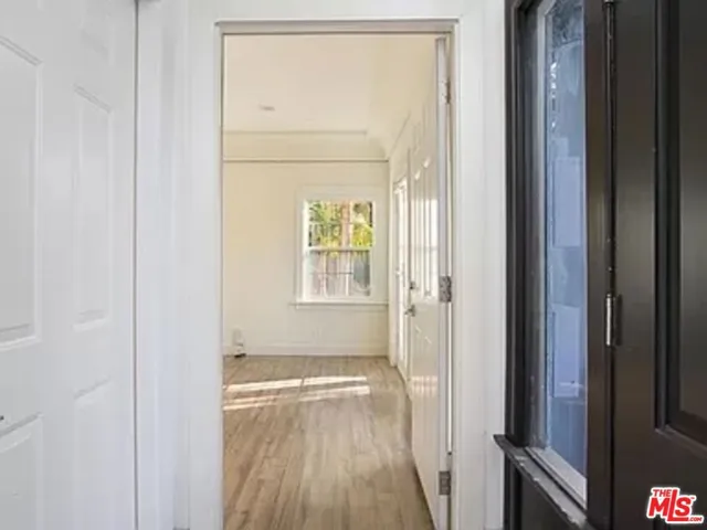 1014 S Orange Drive, Los Angeles, California 90019 — photo 5