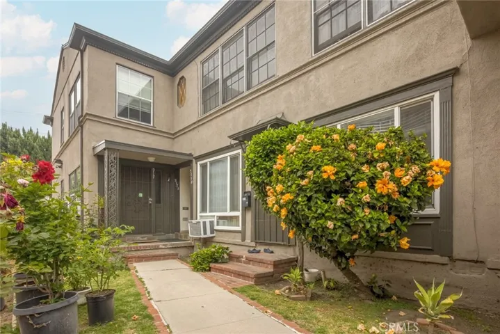 913 S Wilton Place, Los Angeles, California 90019 — photo 5