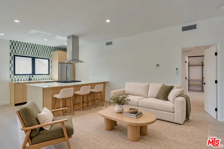 1223 Havenhurst Drive 5, West Hollywood, California 90046 — photo 5