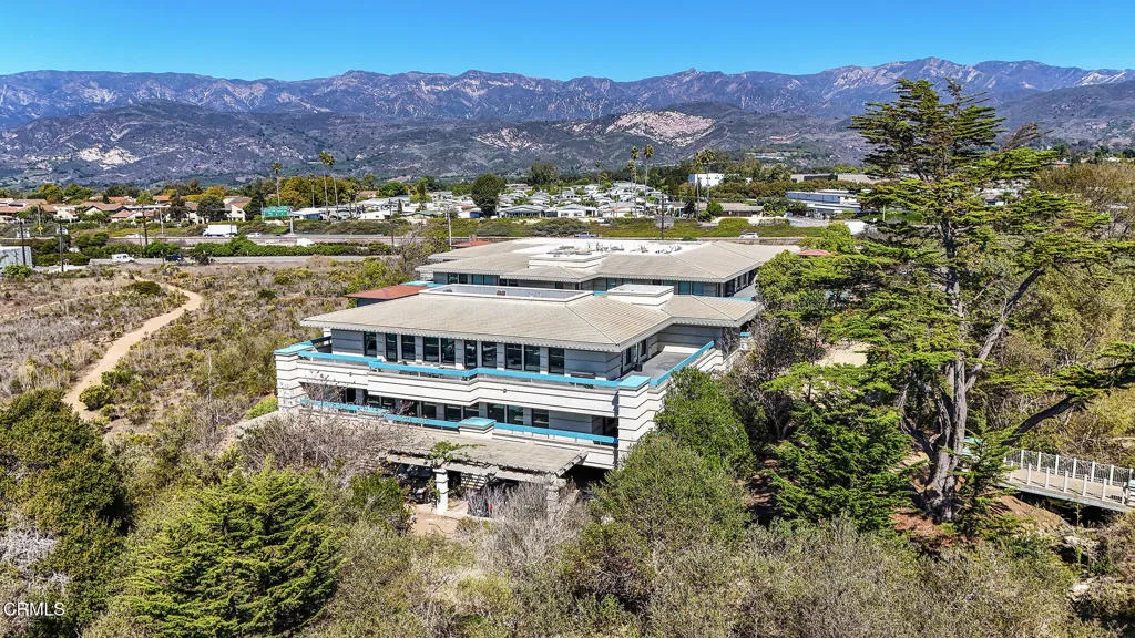 6185-Carpinteria-Avenue-Carpinteria-CA-9