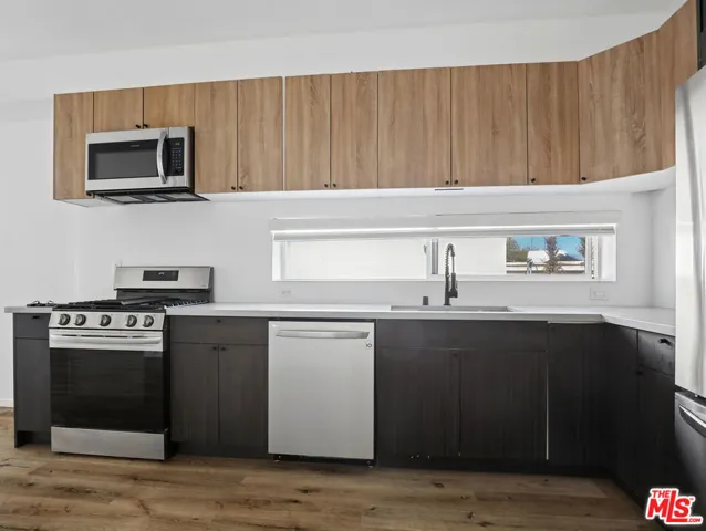 660 N Mariposa Avenue, Los Angeles, California 90004 — photo 5