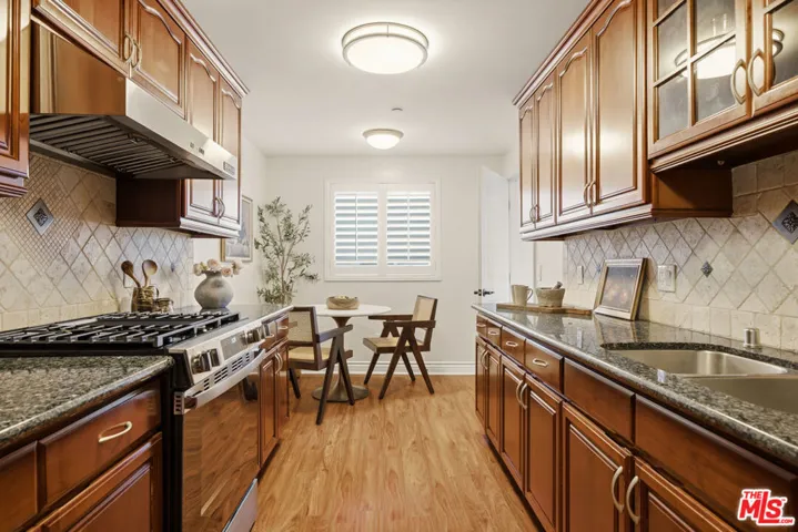 2486 S Centinela Avenue 303, Los Angeles, California 90064 — photo 4