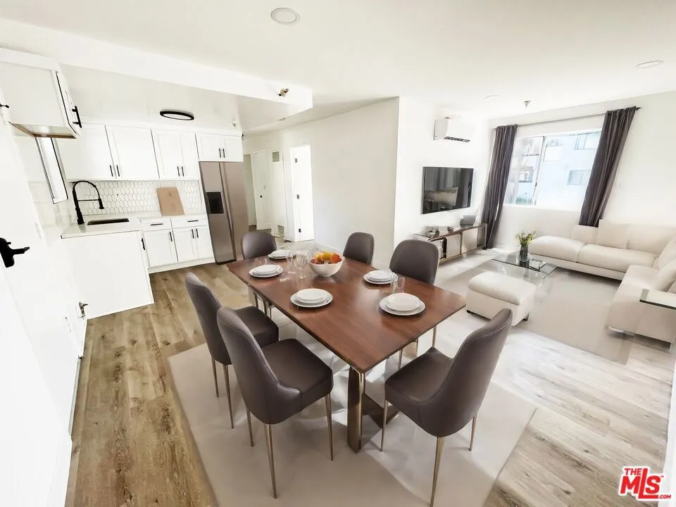 11430 Cedar Ave #7
