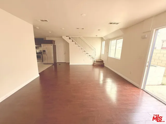 1745 W Vernon Avenue 3, Los Angeles, California 90062 — photo 4