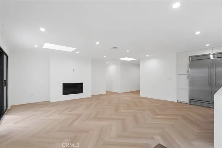 3549 Elm Drive, Calabasas, California 91302 — photo 5