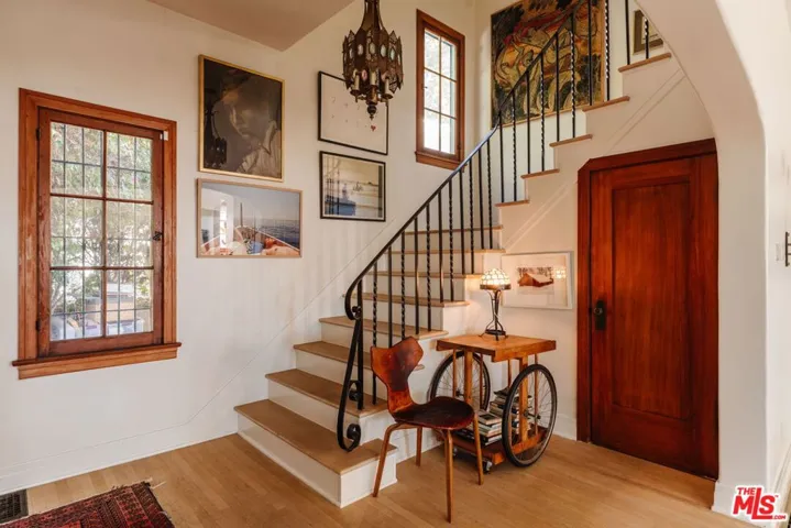 2332 Nella Vista Avenue, Los Angeles, California 90027 — photo 4