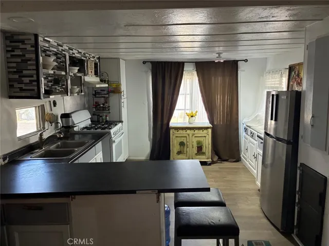 999 S Santa Fe, San Jacinto, California 92583 — photo 4